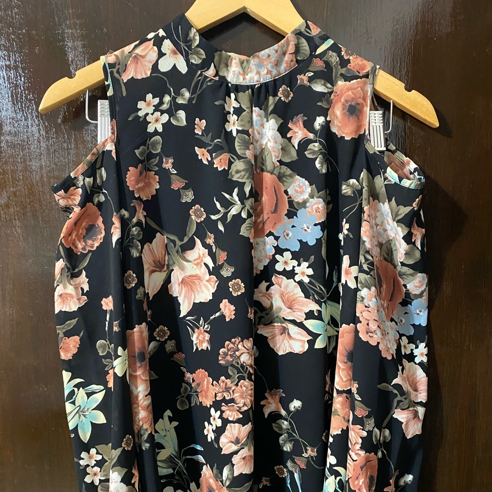 Women blouse
